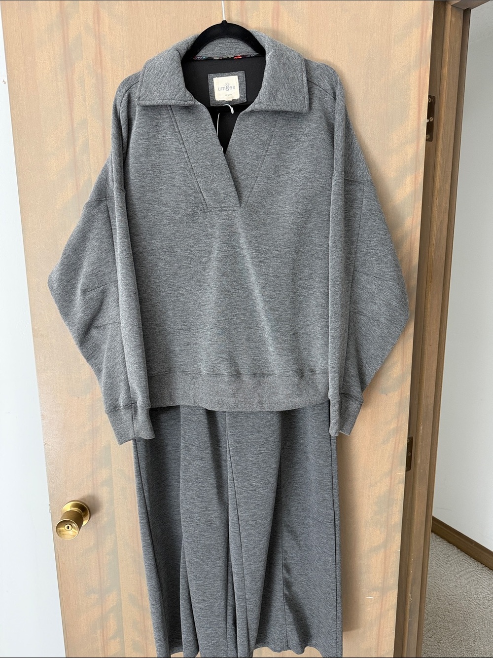 Umgee Gray Two-Piece Lounge Set - Long Sleeve Top & Pull-On Pants